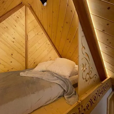 Cichy Kacik בית נופש זקופאנה